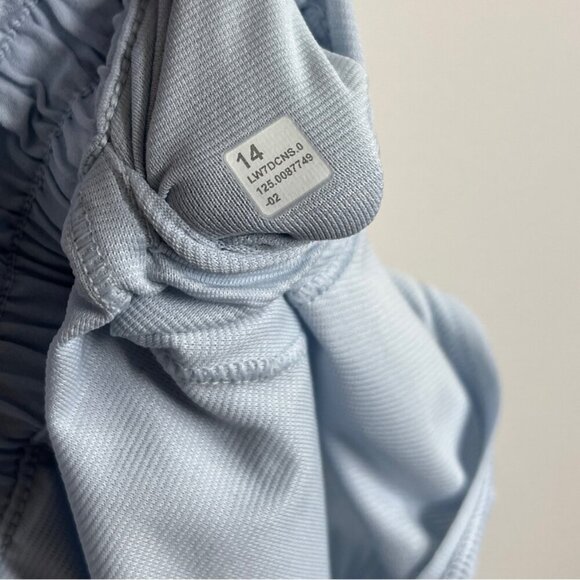 Lululemon NWT Hotty Hot High-Rise Lined Short 4" Starch Blue - Picture 6 of 7